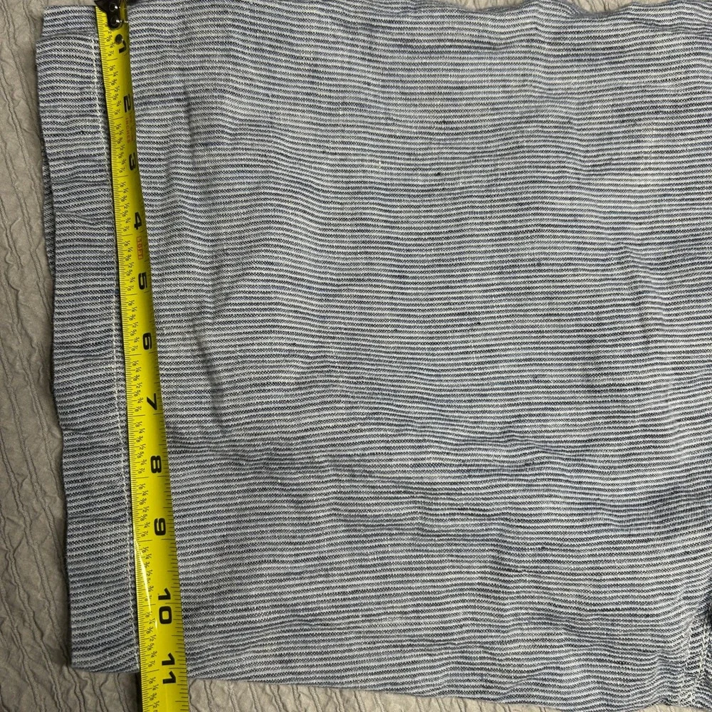 Tommy Bahama Relax Mens 36 Blue White Striped 100% Linen Flat Front Shorts